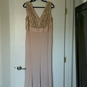 Vera Wang mother of the bride dress.